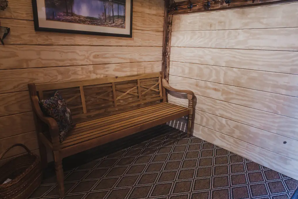 Bath house photo 18